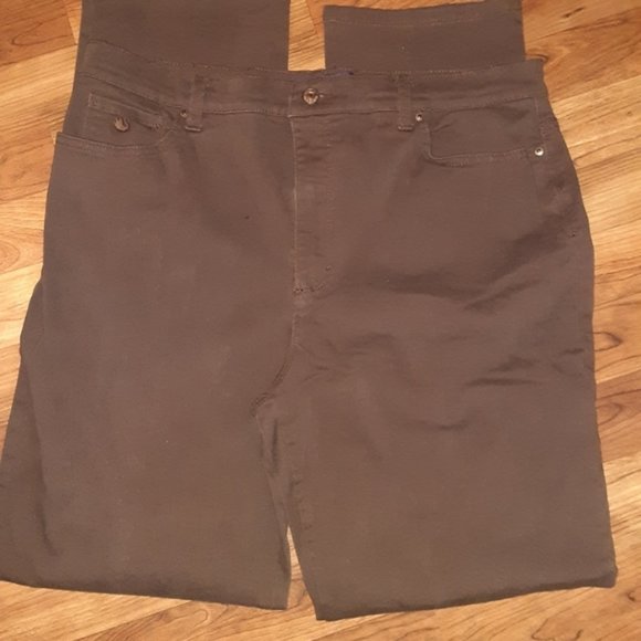 Gloria Vanderbilt Denim - Gloria Vanderbilt Brown Jeans (Amanda)